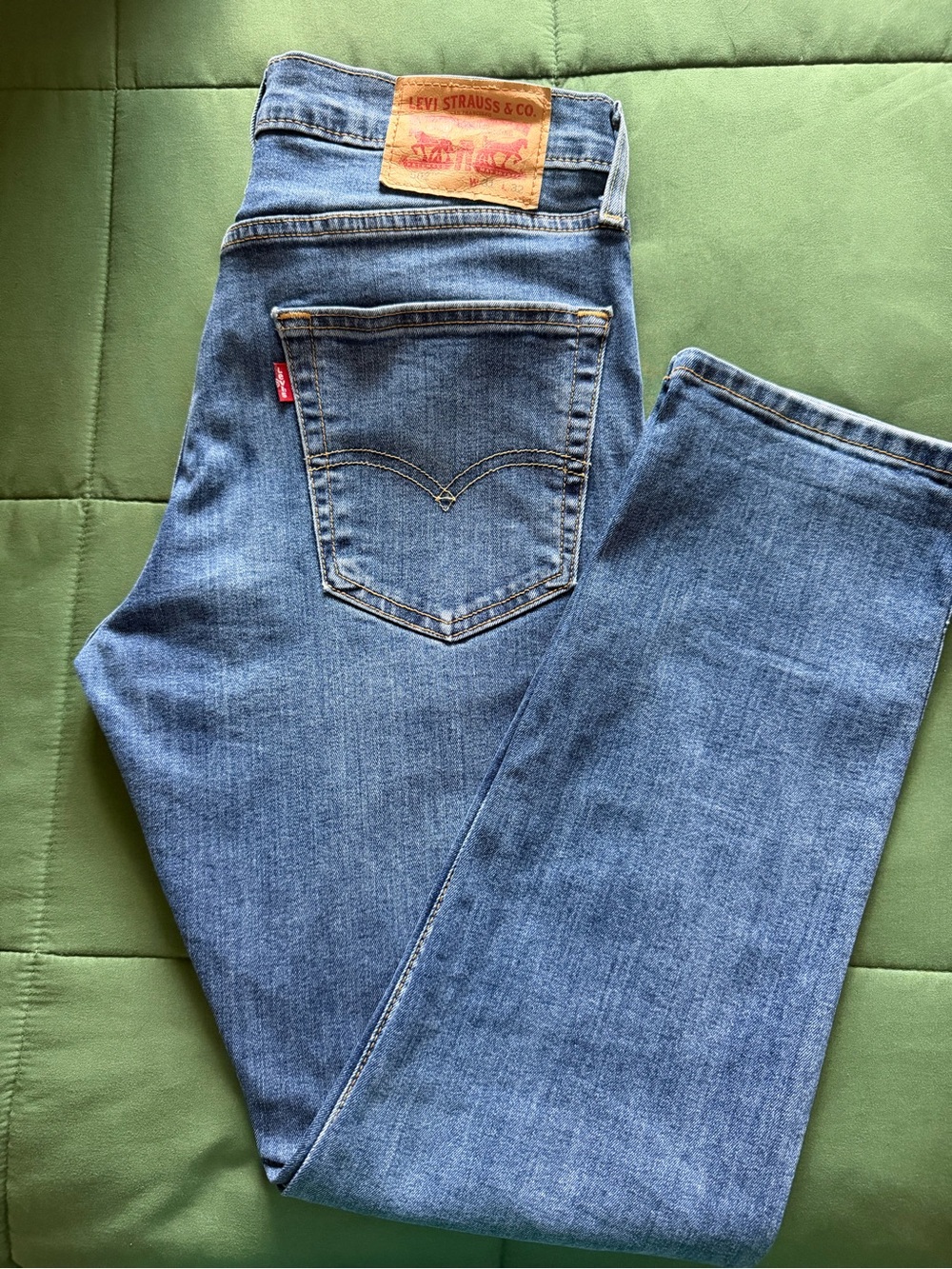 Levi's Men's Medium Blue Slim Jeans
